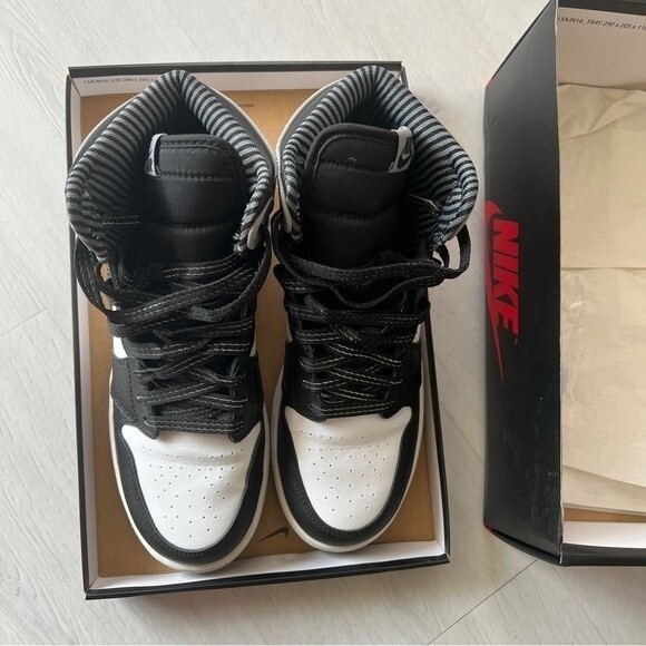 Air Jordan 1 Retro High OG BG 'Barons' size40 - Picture 8 of 13